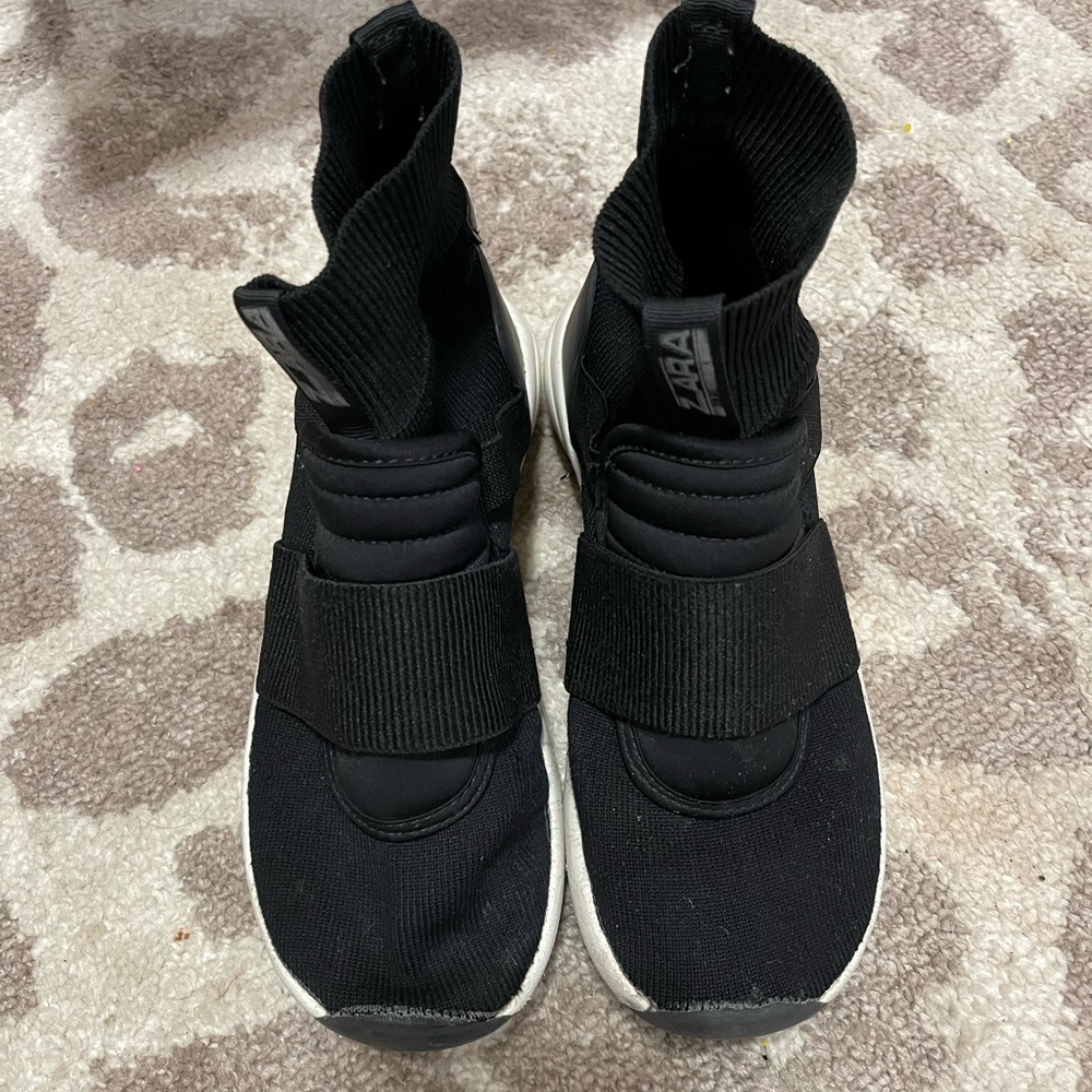 Zara Active Black & White Sock Sneakers